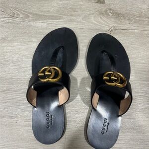 Gucci Black Leather Sandal with Gold GG Logo
